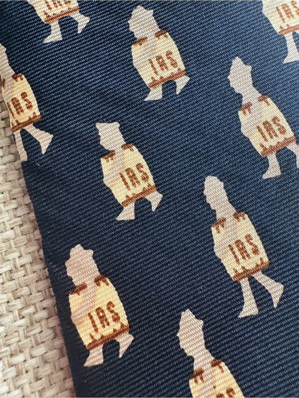 Allyn IRS I Ran Short Novelty Silk Tie Navy Blue Tax Humor 3.5”
